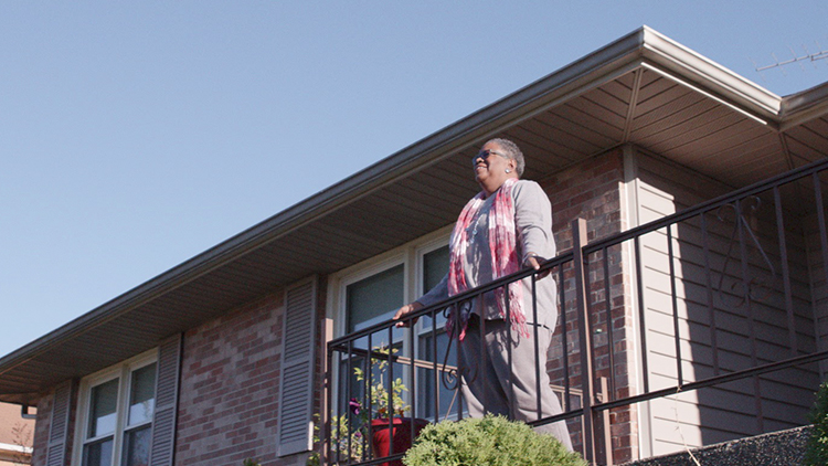 melerene on her balcony